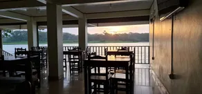 Hotel Angsa River View Tortuguero - Coin petit déjeuner