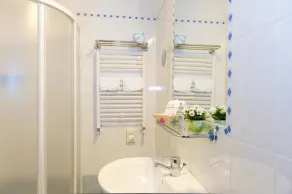 Hotel St Pierre - Bathroom