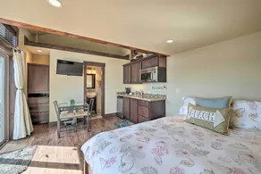 NY! Similk Bay Retreat m / dæk, Fire Pit + Hot Tub! - Interiør