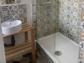 The Poacher Portishead - Bathroom