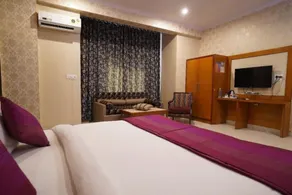 Hotel The Omaira - Room