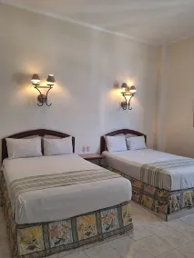 Hotel Ruiz Milán - Chambre