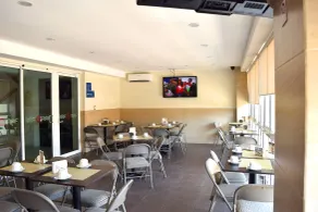 Hotel Delfines - a 2 calles del Acuario Veracruz - Restaurant