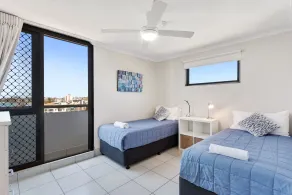 Langley Park Apartments - Room