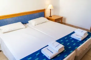 Paphos Gardens Holiday Resort - Chambre