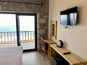 Assos Karadut Taş Otel - Room