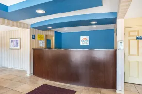 Suburban Studios Branson On The Strip - Lobby