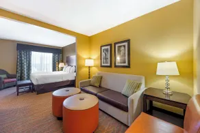 Best Western Plus Tupelo Inn & Suites - Chambre