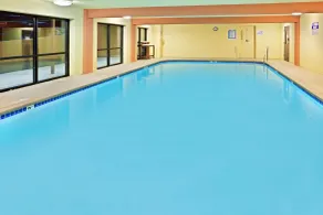 Holiday Inn Express Portland South - Lake Oswego by IHG - Piscine
