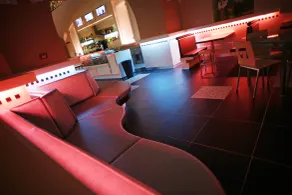 Seven Hostel & Rooms - Restaurant