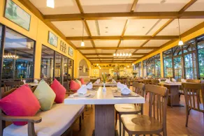 Novotel Rayong Rim Pae Resort - Restaurante