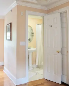 Compass Rose Inn - Baño