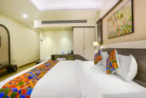 FabHotel Prestige - Nr Maapusa Bus Stop - Habitación