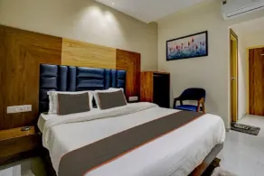 Hotel SR Inn - Camera