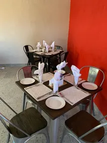The Hill Lodge - Restaurant
