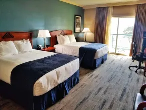 Lucky 7 Casino & Hotel – Howonquet Lodge - Rum