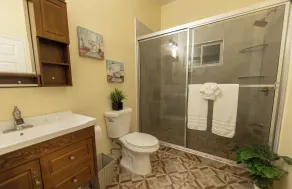 Majestic Heights Bed & Breakfast - Baño