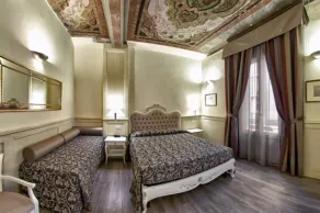 Hotel Pedrini - Chambre