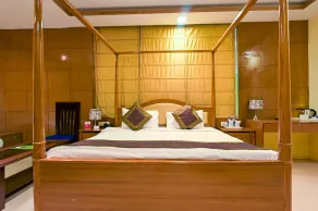 The Byke Boutique - Grassfield Resort - Pan India Pure Veg Hotel Chain - Quarto