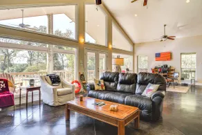 Franklin Home w/ Water Views: Outdoor Dining Area! - Innvendig