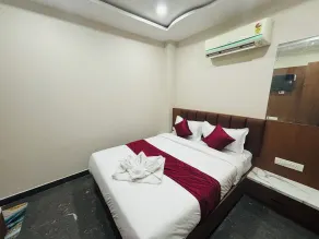 Hotel Sayari Inn - Chambre