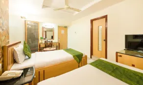 Treebo Premium Paradise - Chambre