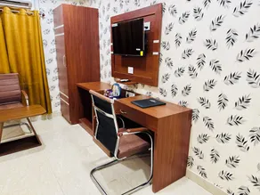 Hotel Golden Crystal - Room