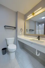 Lititz Pointe Inn and Suites - Salle de bain