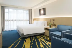 Holiday Inn Golden Mile by IHG - Room