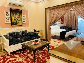 Mayfair Palm Beach Resort - Room