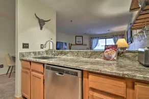 Walk to Main St: Frisco Condo w/ Community Pool! - Interior