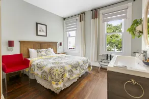 Auberge Château Des Tourelles - Par Aneyro - Chambre