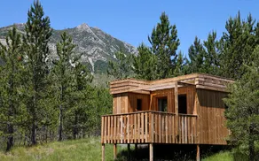 Terre des Baronnies. Cabanes - Room