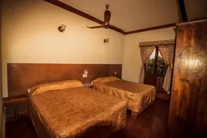 Hotel & Suites Posada Molina - Room