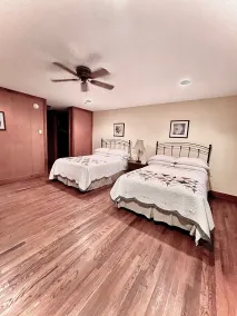 New Hope Lodge - Room