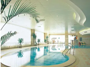 Zhengzhou Jianguo Hotel - Pool