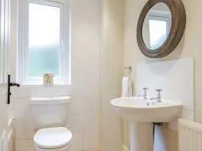 Gate Lodge - Bathroom