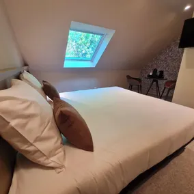 Brit Hotel Confort Alençon - Zimmer