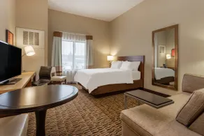 Candlewood Suites Fargo South-Medical Center by IHG - Room