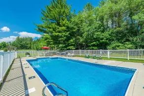 The Landgrove - Piscine