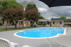 Berkshire Inn - Piscine
