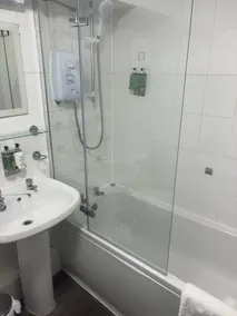 OYO The Croppers Arms - Salle de bain