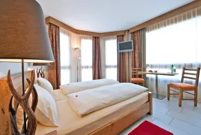 Hotel Station - Room