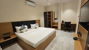 Emerald Urban Comforts - Zimmer
