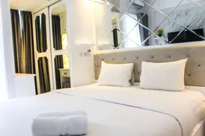 Stylish Studio Apartment at Serpong M-Town Residence By Travelio - Rum