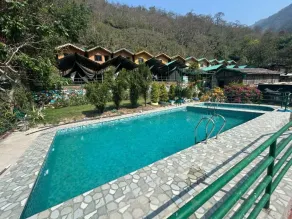 Cradle of Life - Piscine
