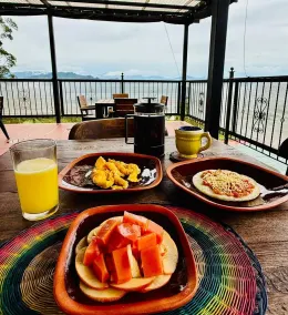 ACAIMA CAFE  - Restaurant