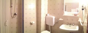 Hotel Germania - Badeværelse