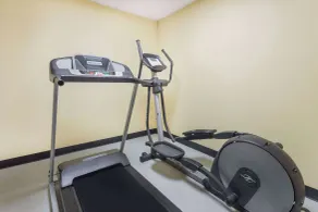 Days Inn by Wyndham New Orleans Pontchartrain - Salle de remise en forme