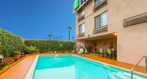 Holiday Inn Express San Diego - Sea World Area by IHG - Piscine